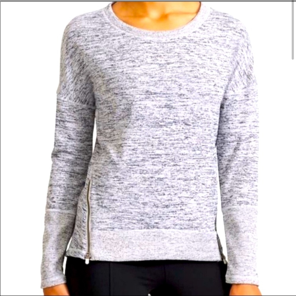 Athleta Blissful Sharkbite Pullover Sweatshirt